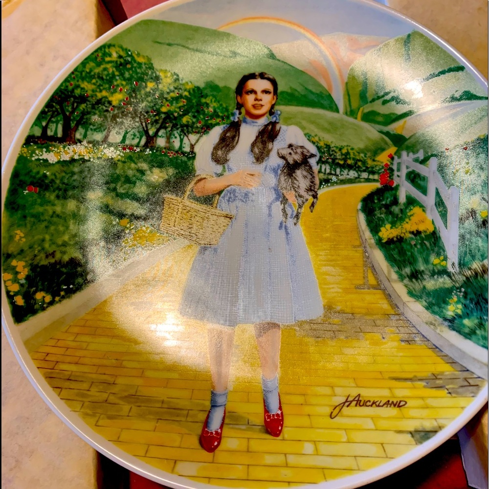 Wizard of Oz Collectable “Over the Rainbow”